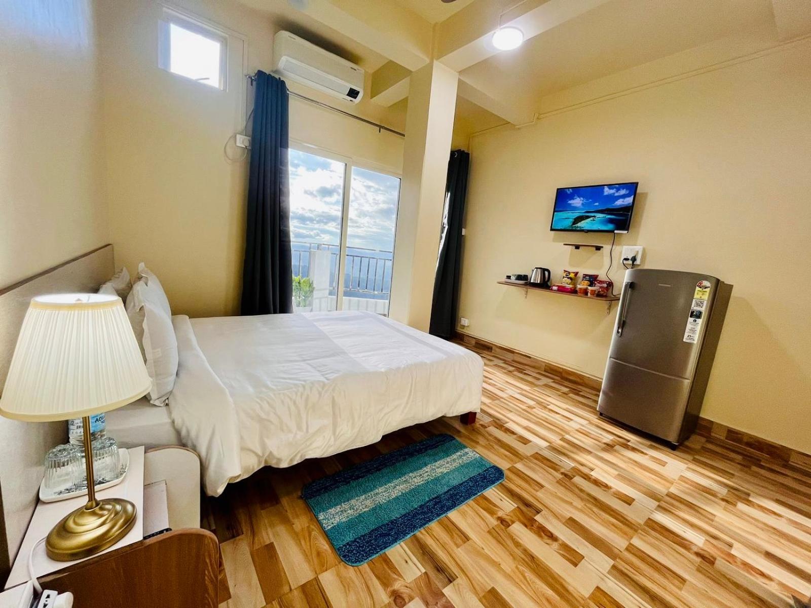 Aizawl Guest House Apartments Экстерьер фото